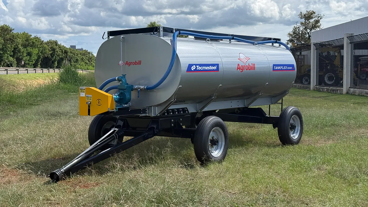 Carreta Tanque De Agua E Diesel Tankflex 6500 Litros- Rodado Tandem Com Pneus 11L15 - Tecmesteel