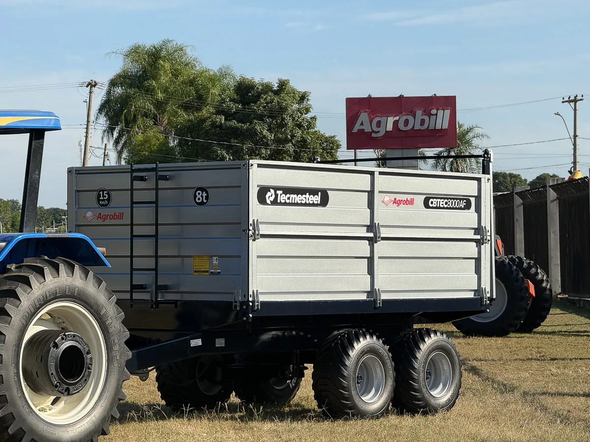 Carreta Agricola Basculante Cbtec-Lm 8000 Lateral Movel 8,5M³ Eixo Tandem- Com Pneus- Tecmesteel