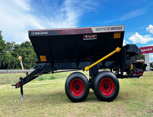 Distribuidor De Calcario E Adubo Organico Dcfco 8000 Baldan