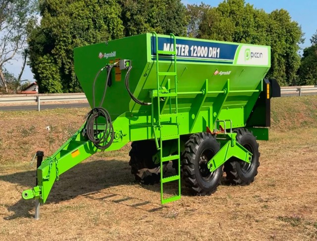 Distribuidor De Calcario E Adubo Org. Master 12000 Dh 1