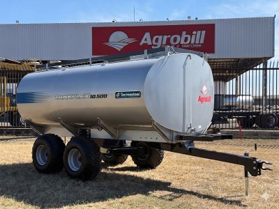 Carreta Agrícola Tanque de Água ou Diesel modelo TANKFLEX 10.500 Litros. Rodado Tandem com Pneus 400/60x15.5 aro 15.5 Tecmesteel